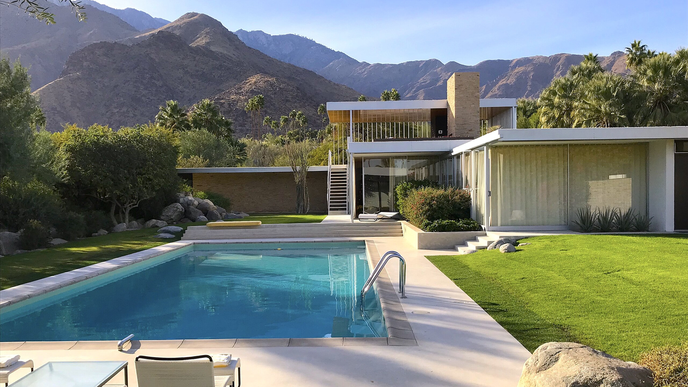 Backyard View of Kaufmann Desert House Palm Springs California Richard Neutra International Style