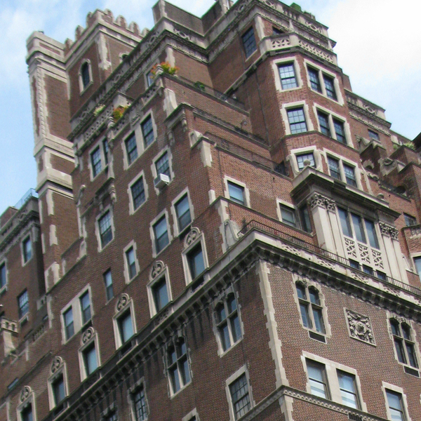 Rosario Candela Profile Brick and cornice
