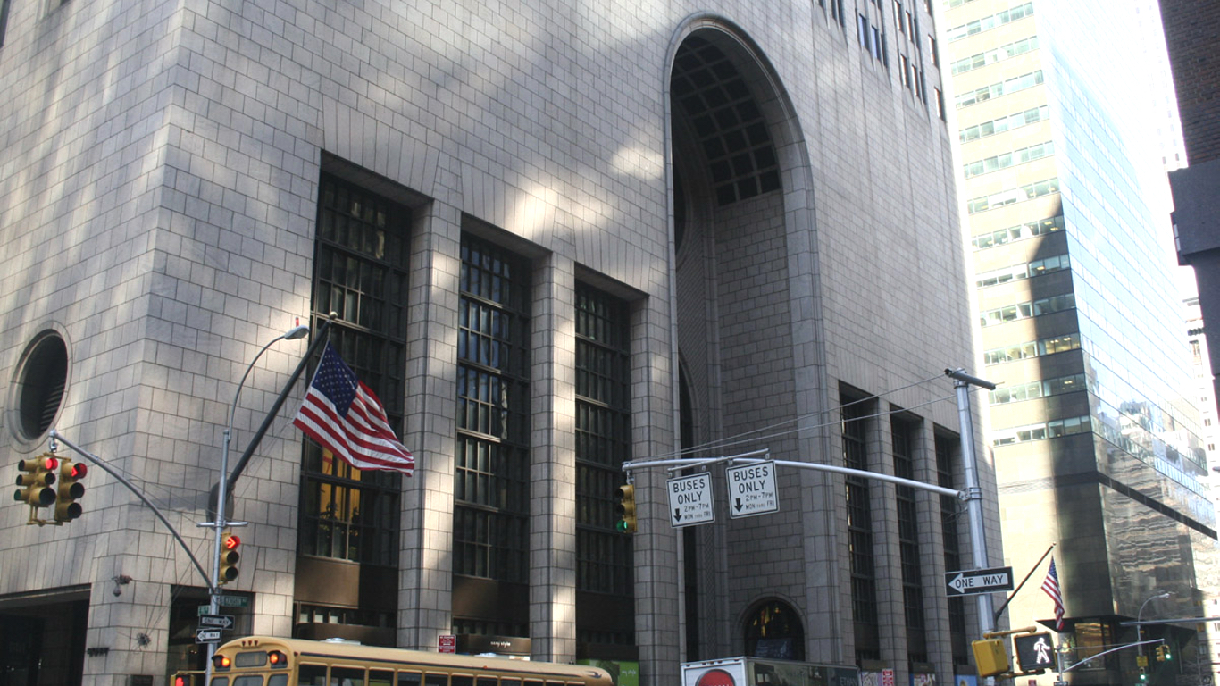 550 Madison Ave Philip Johnson Architect
