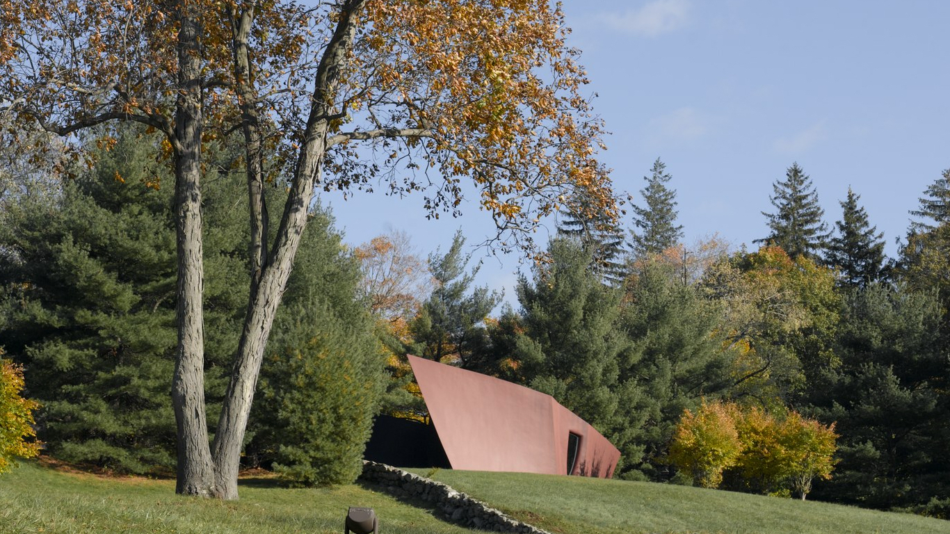 Da Monsta By Architect Philip Johnson